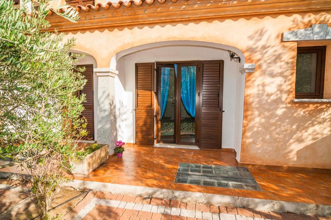 Residence Lu Soli Budoni Affitti Exterior photo